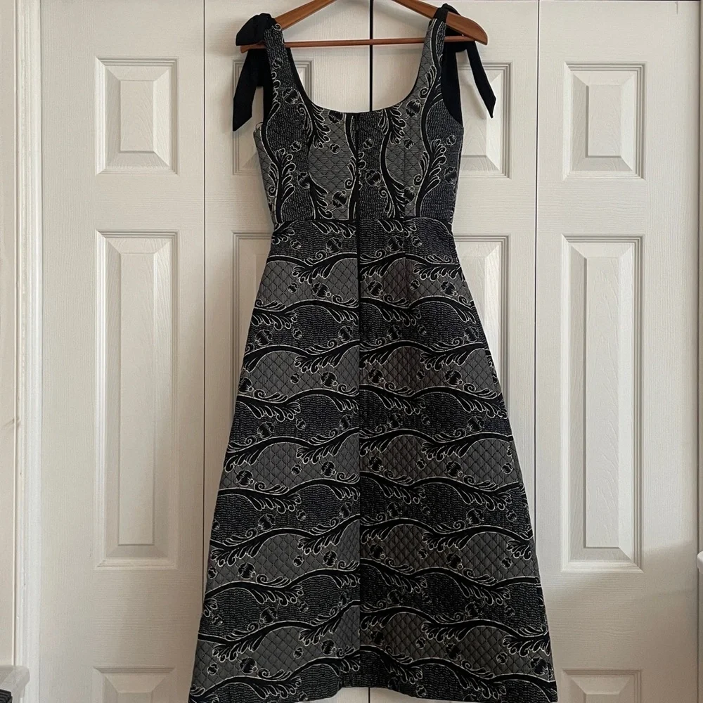 Antonio Melani x Jennifer Sumko Schawn Scroll Print Quilting Square Neck Dress 0